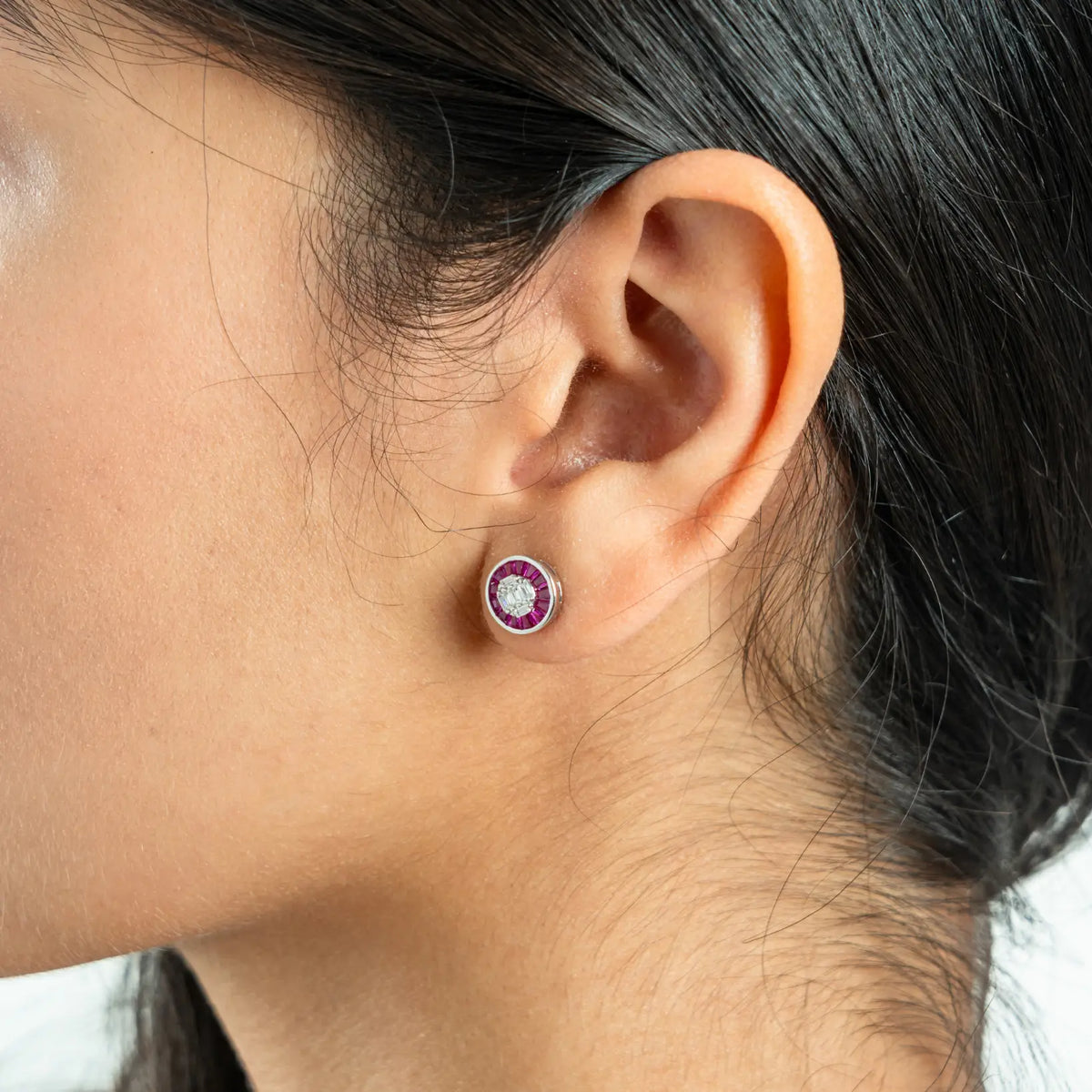 Pink Stone 925 Silver Stud Earrings — detail view 3