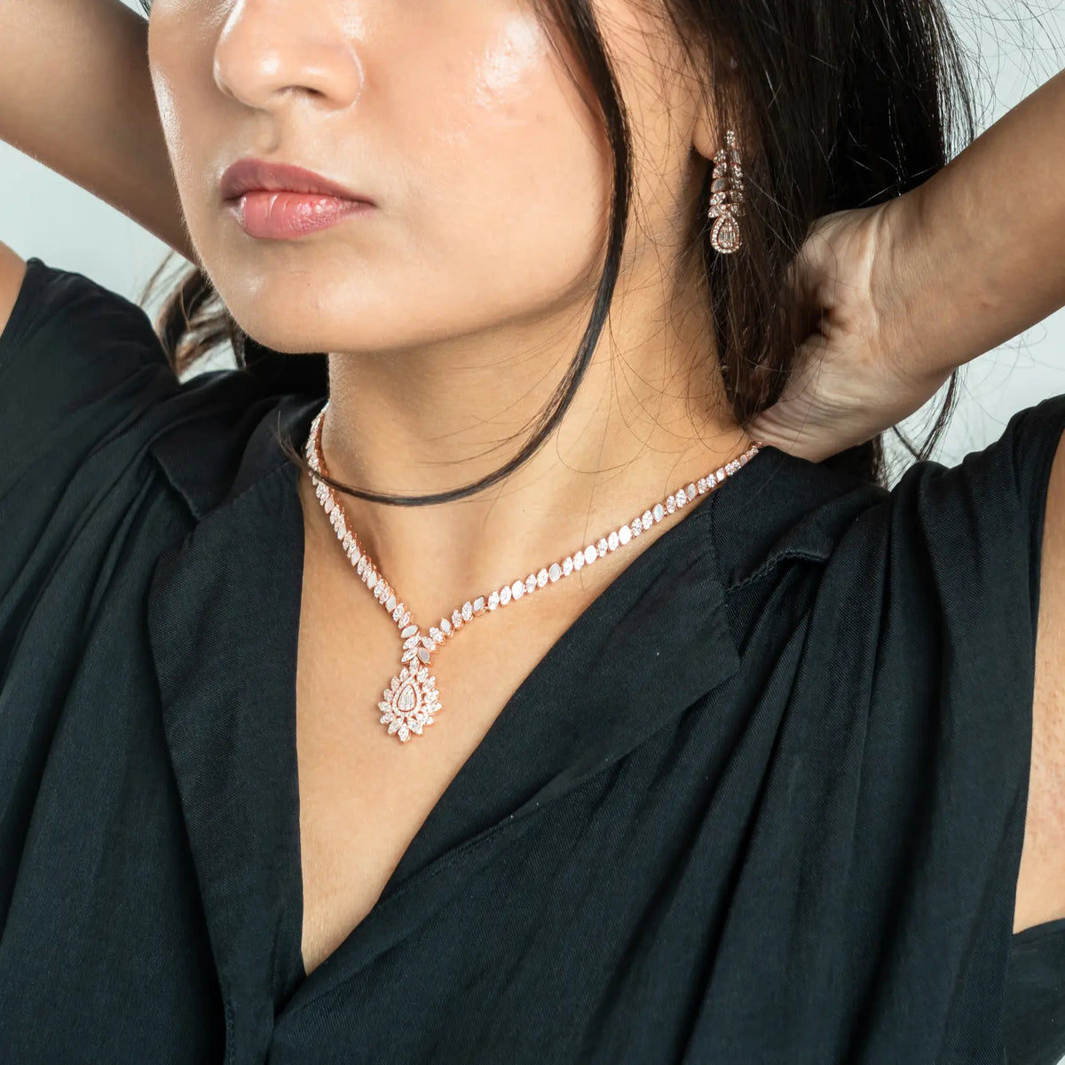 Royal Bloom 925 Silver Necklace Set — detail view 4