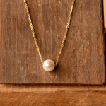 Load image into Gallery viewer, Single Pearl Gold Necklace