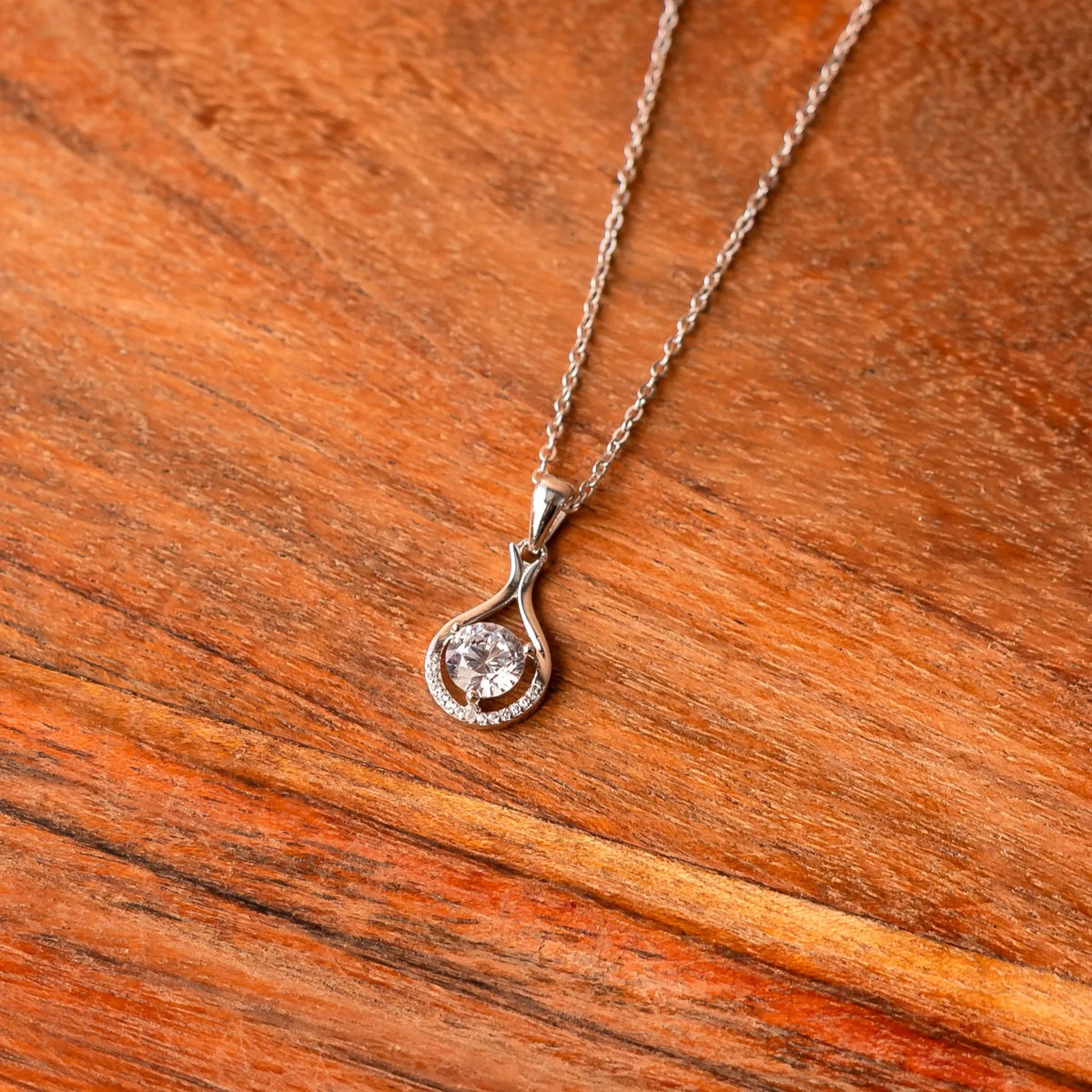 Rose Gold Raindrop 925 Silver Necklace — detail view 2